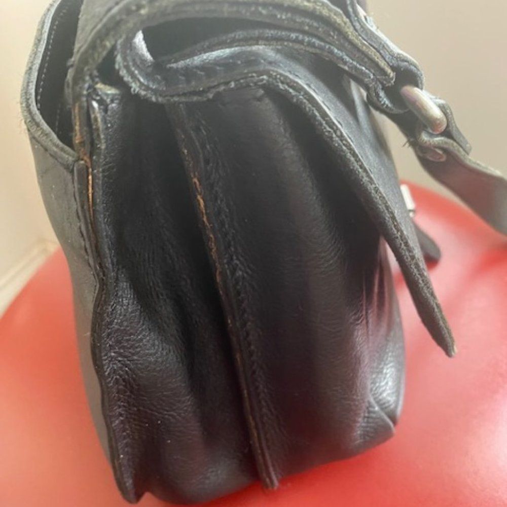 Patricia Nash Black London Smooth Leather Messenger Crossbody Bag - Picture 4 of 16